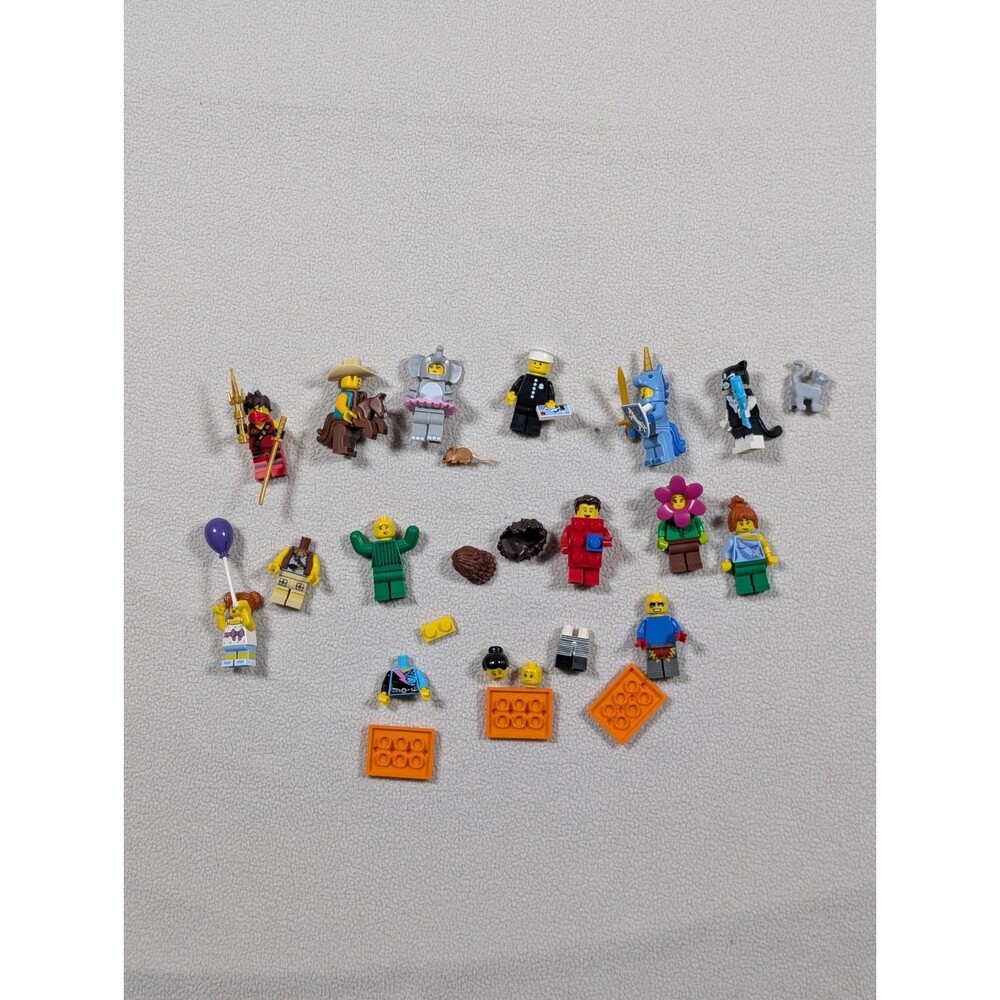 Lego Minifigures Series 18 Lot and Extra